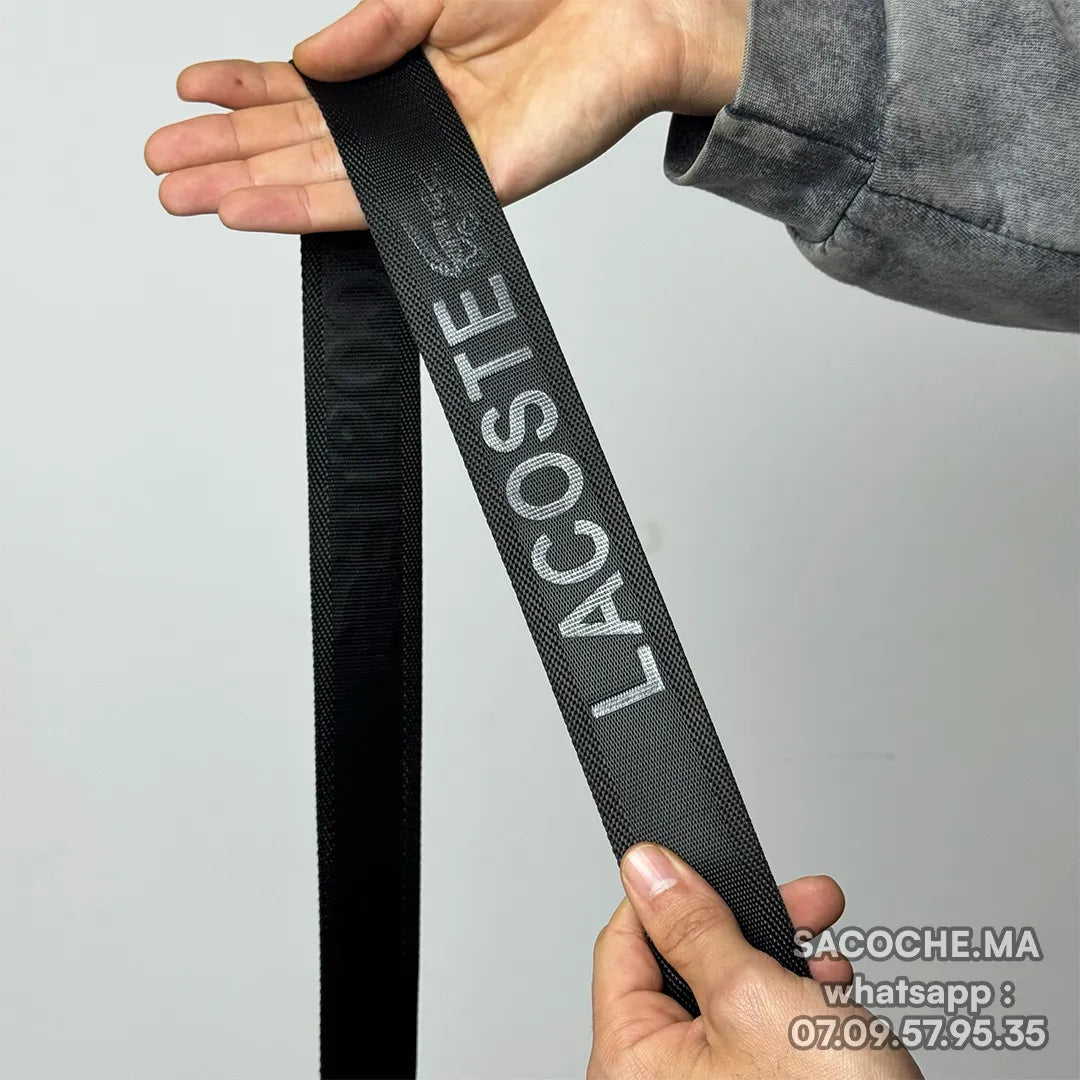 L A C O S T E Noir Simple – 20x17CM