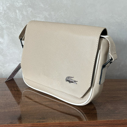 Sacs de Luxe L A C O S T E pour Homme – Élégance et Style