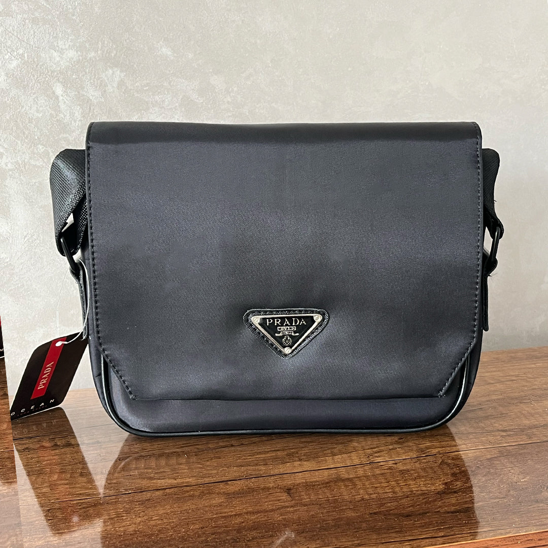 Sacs de Luxe P R A D A pour Homme – Élégance et Style