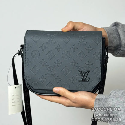 LV Monogram gris foncé  – 20x17CM