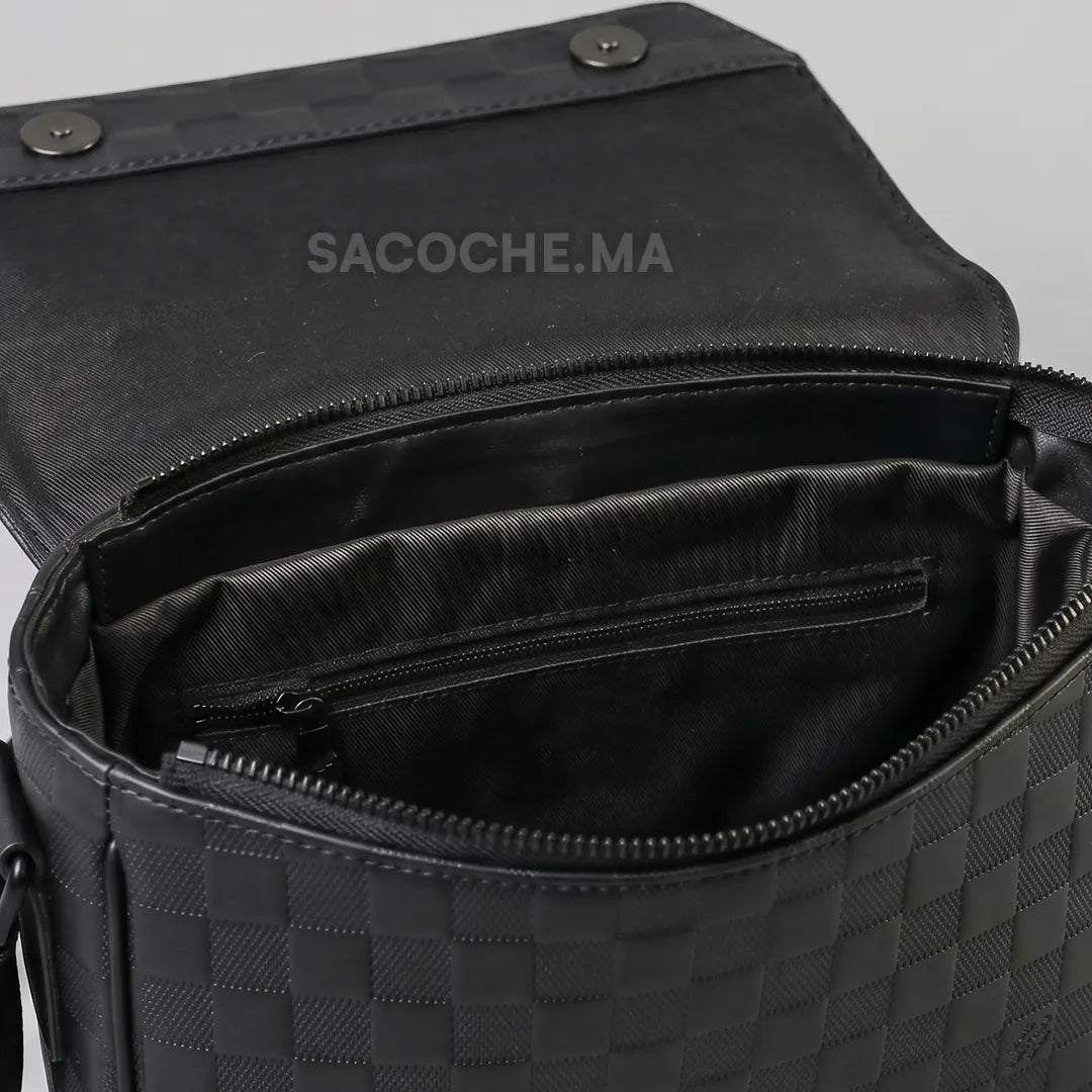 LV Damier Noir