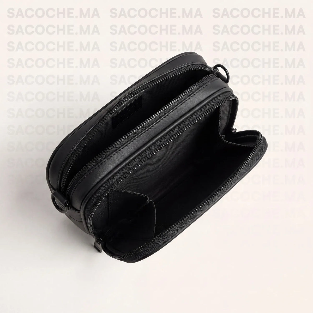 Pochette bandoulière LAC.O.STE Simple noir