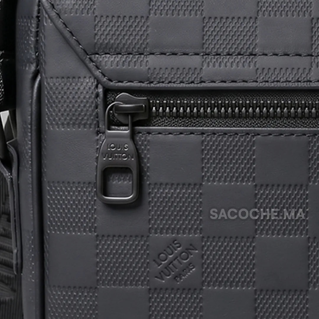 LV Damier Noir