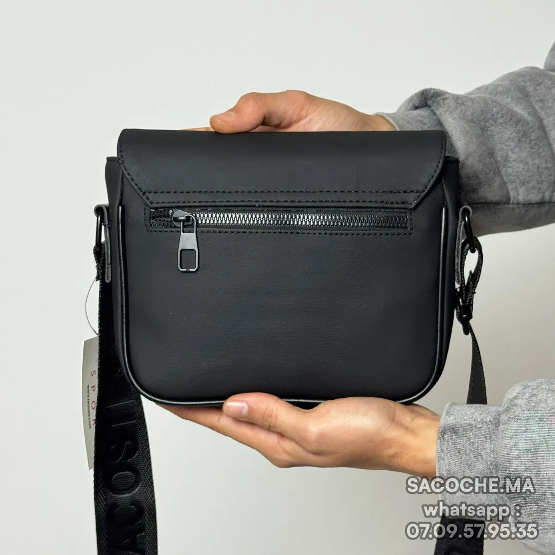 L A C O S T E Noir Simple – 20x17CM