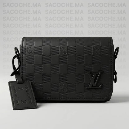 Sacoche LV damier noir : Main & Bandoulière