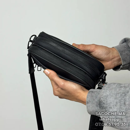 L A C O S T E Pochette Bandoulière Simple Noir