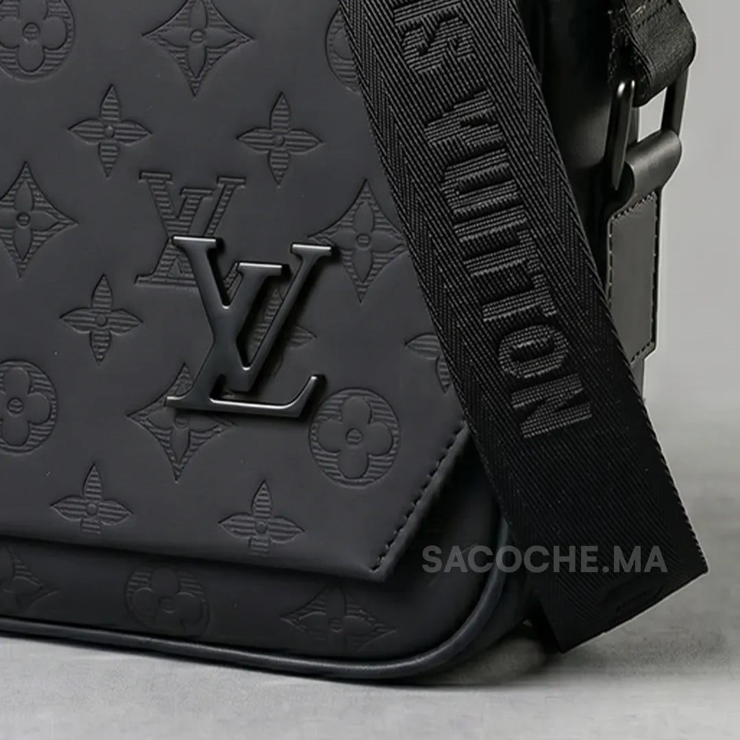 LV Monogram Noir