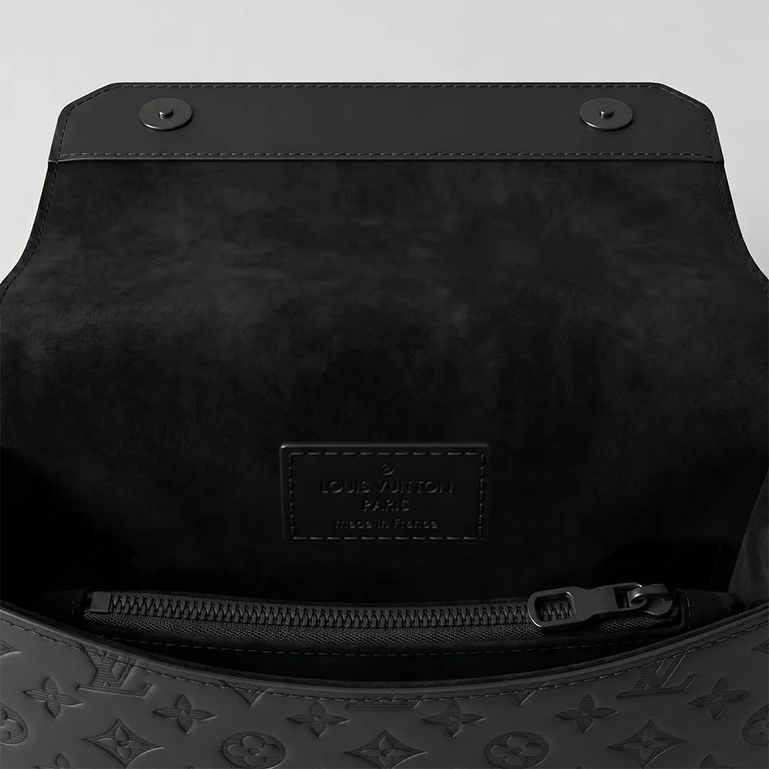 Sacoche LV monogram noir : Main & Bandoulière