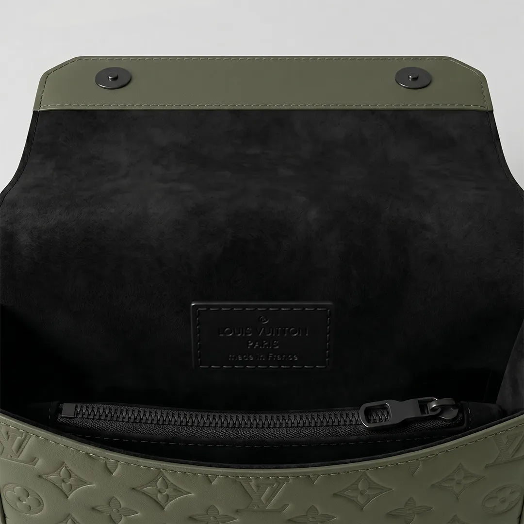 Sacoche LV monogram kaki : Main & Bandoulière