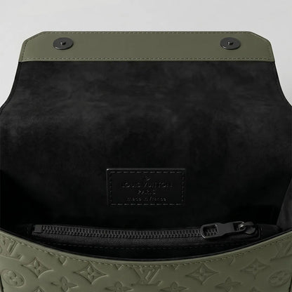 Sacoche LV monogram kaki : Main & Bandoulière
