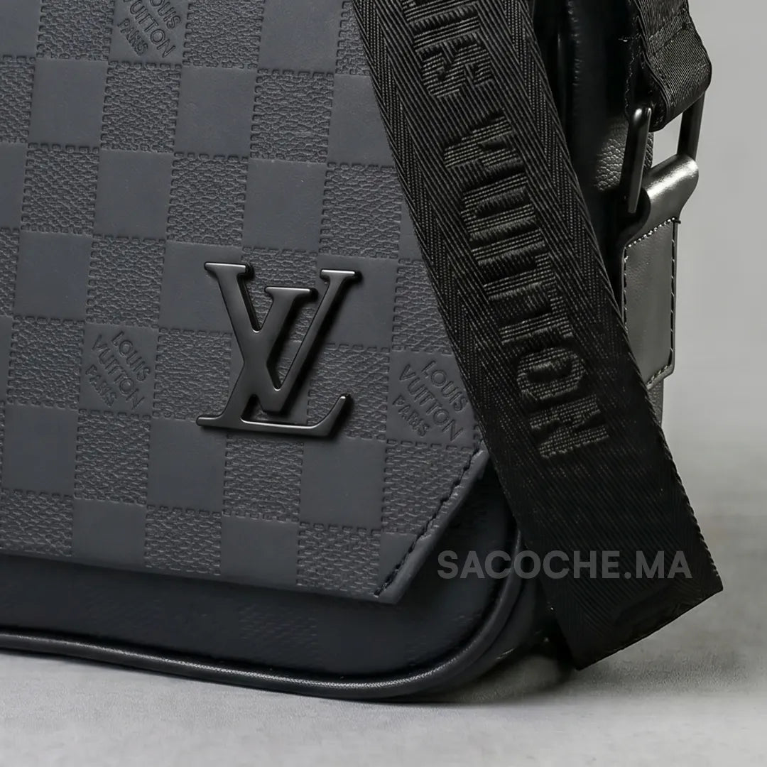 LV Damier Noir