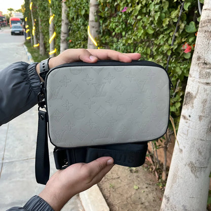 LV Sacoche Bandoulière Premium - Beige