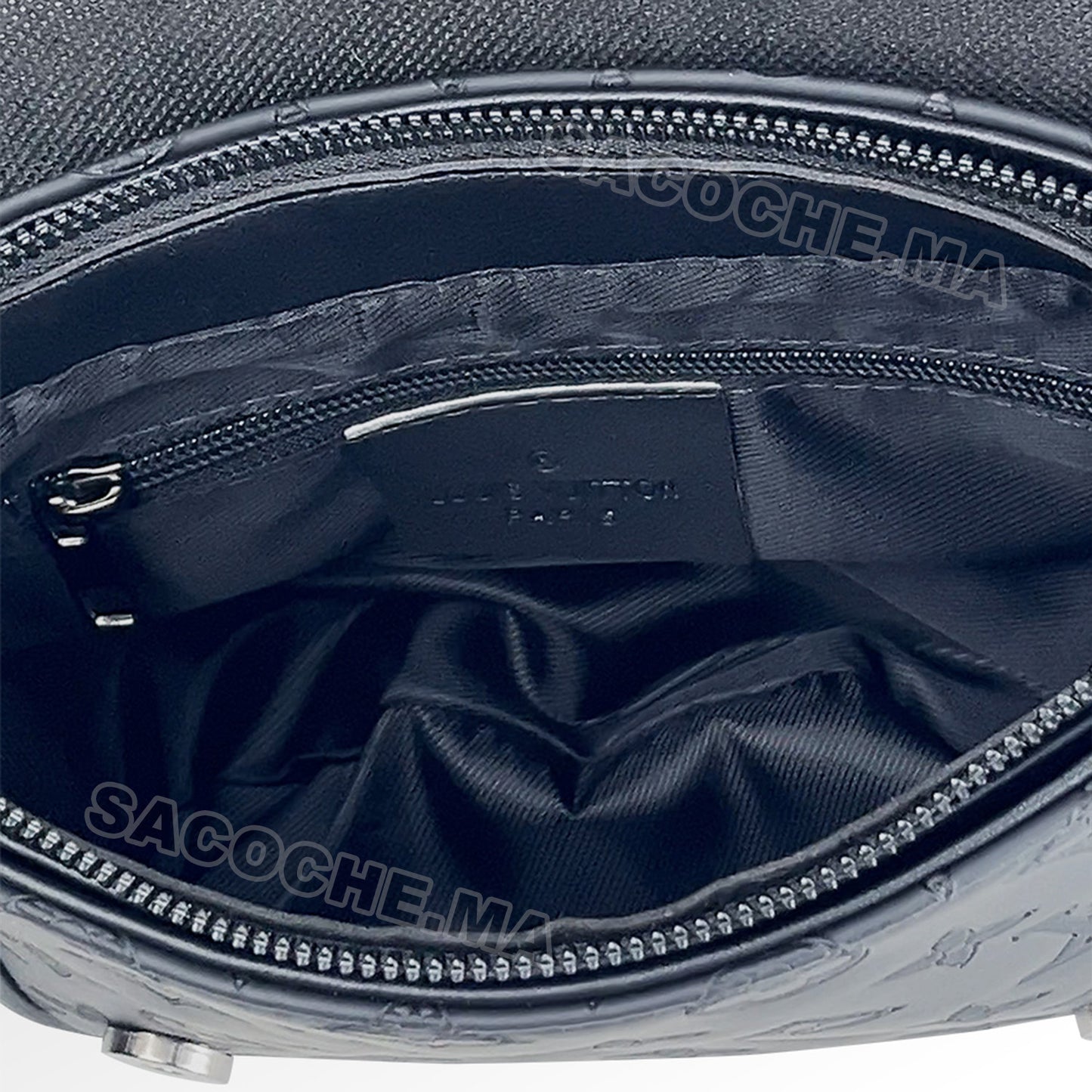 L.V Sac bandoulière Simple Noir – 20x17CM