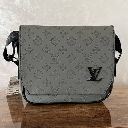 Sacs de Luxe LV pour Homme – Élégance et Style