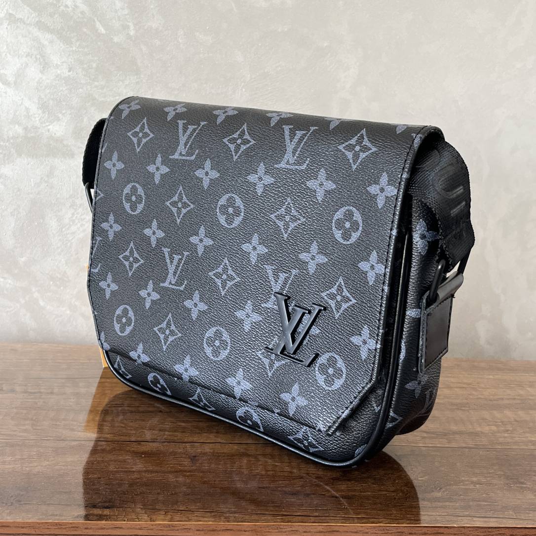 Sacs de Luxe LV pour Homme – Élégance et Style