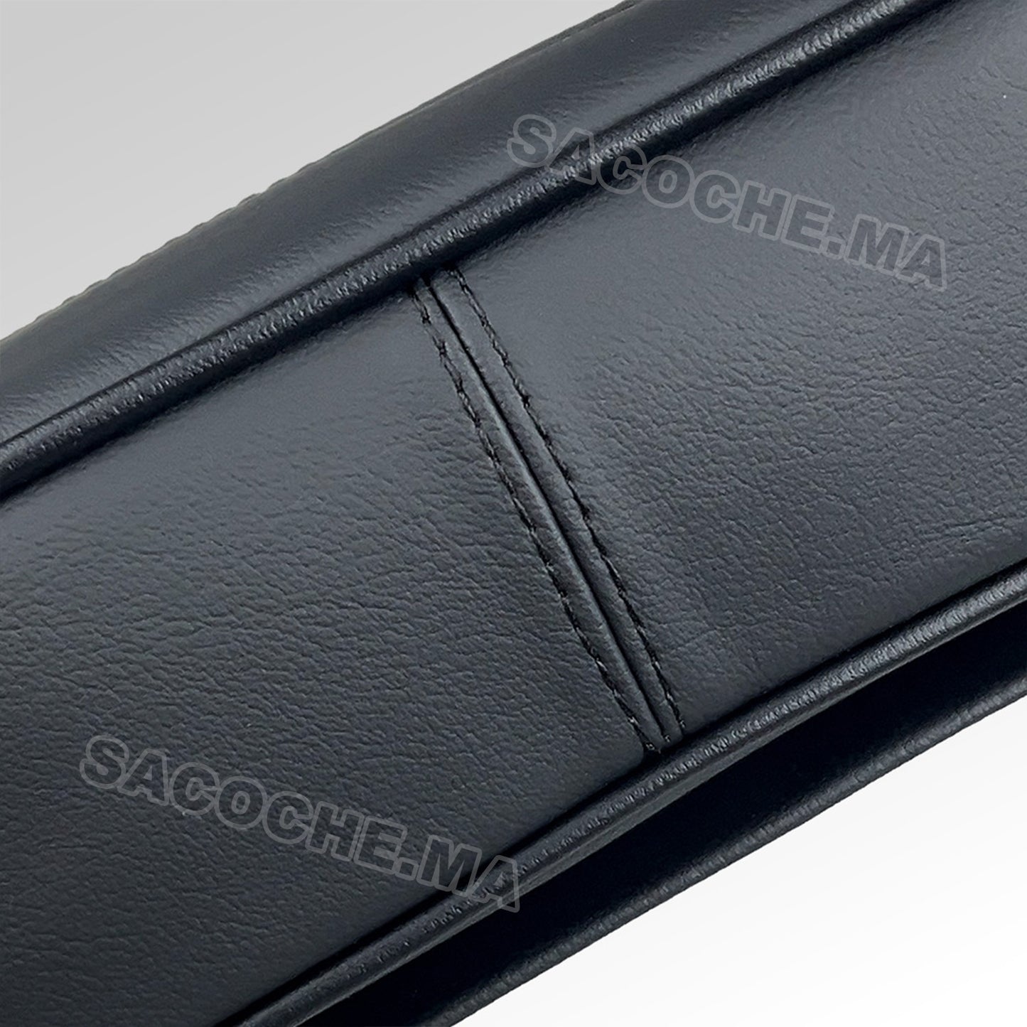 PRADA Sac bandoulière Simple Noir – 20x17CM